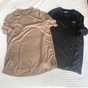 Men's Short Sleeve Activewear Tees - Black and Tan size Large